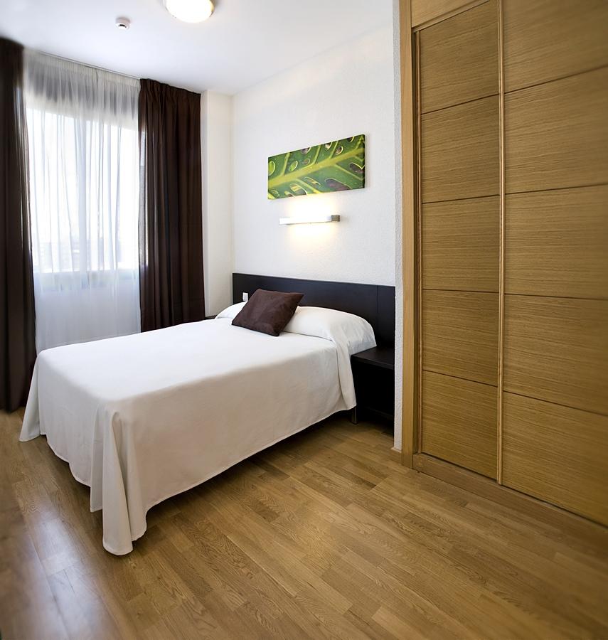 Compostela Suites Madrid Exterior foto