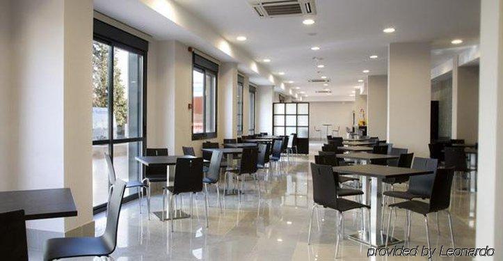 Compostela Suites Madrid Restaurant foto